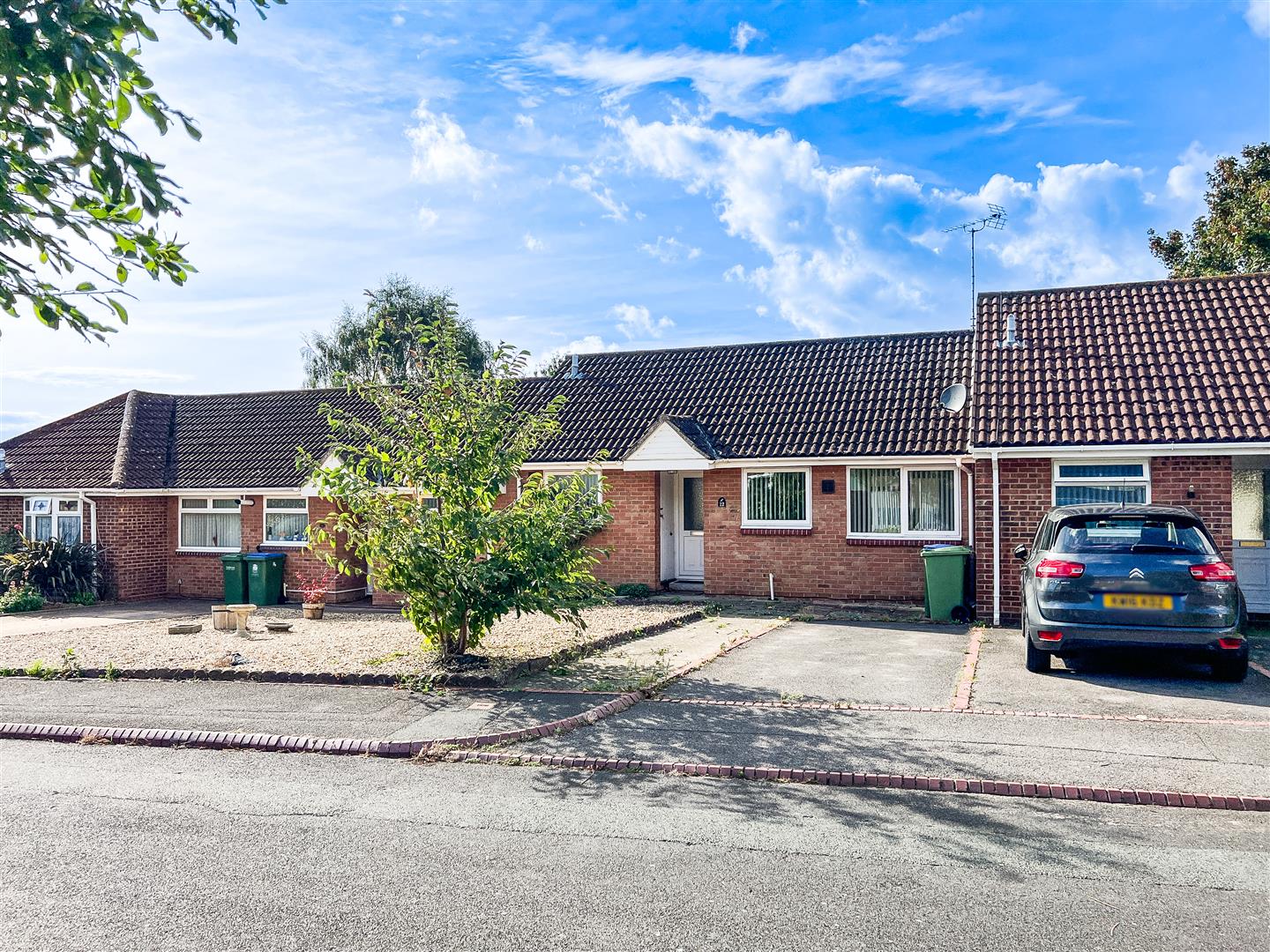 Property in Curlew Drive, Fareham, PO16