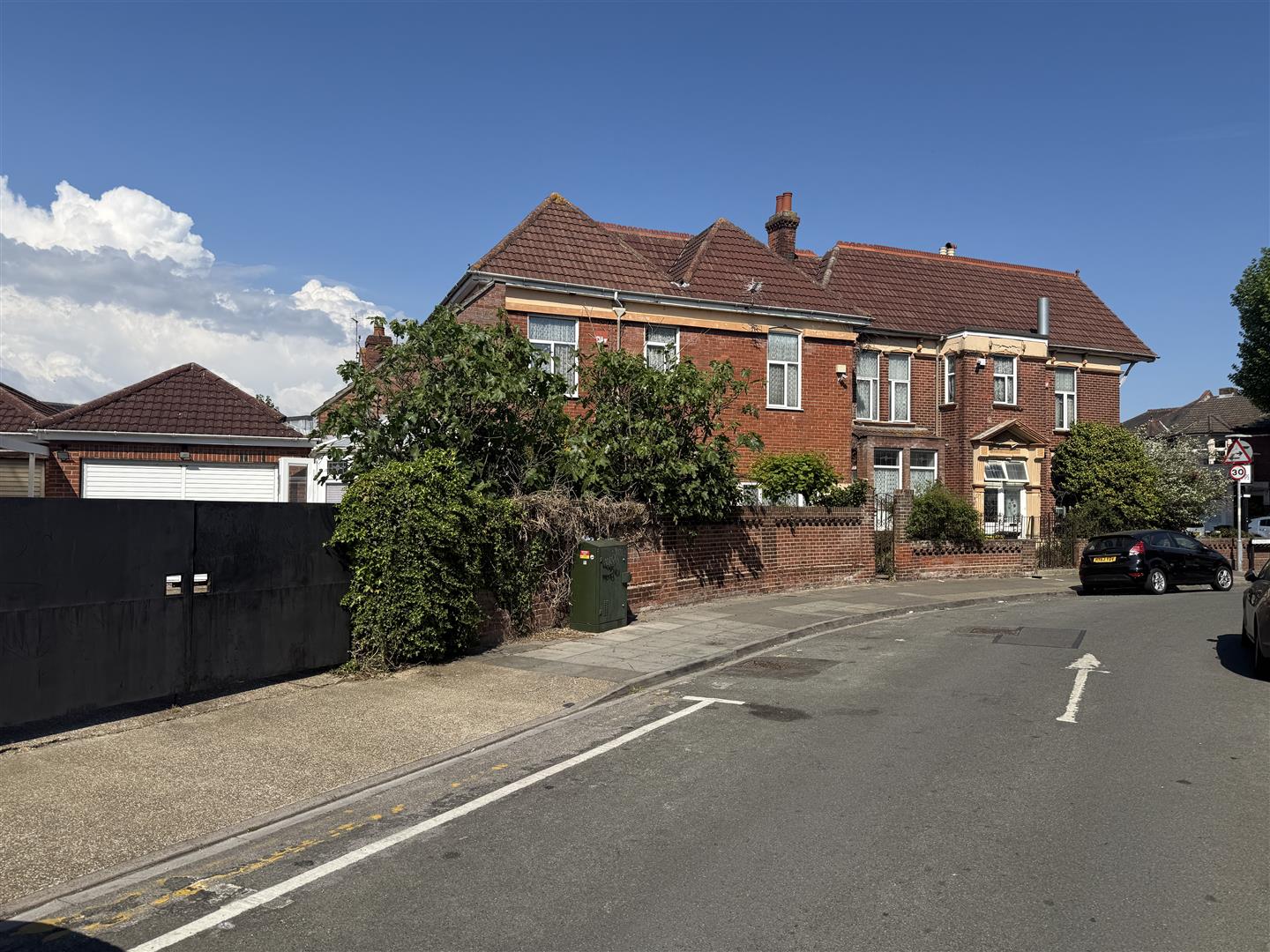 London Road, Portsmouth, PO2