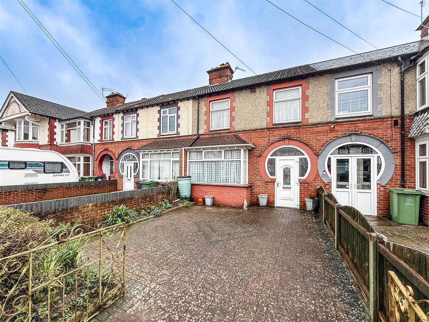 Hawthorn Crescent, Portsmouth, PO6