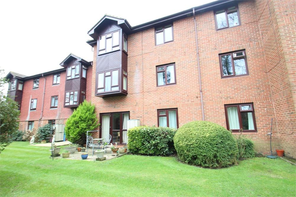 Property in Francis Court, GUILDFORD, GU2