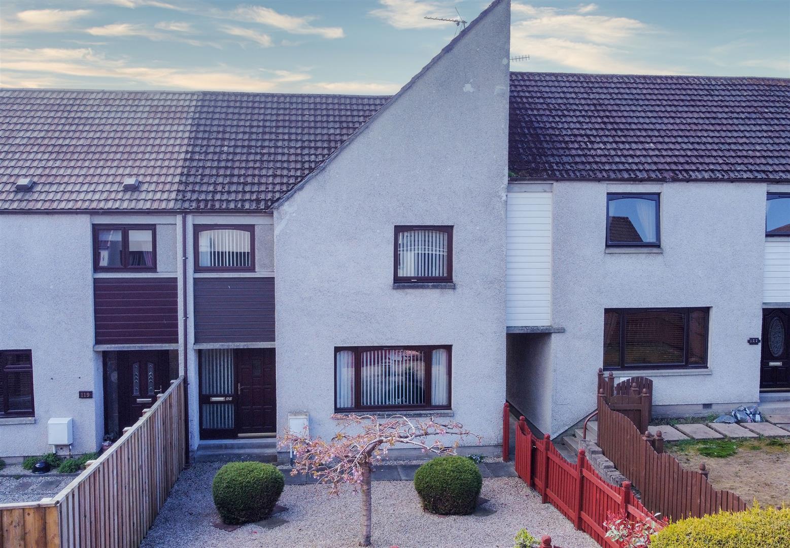 Property in Deas Avenue, Dingwall, IV15 9RP