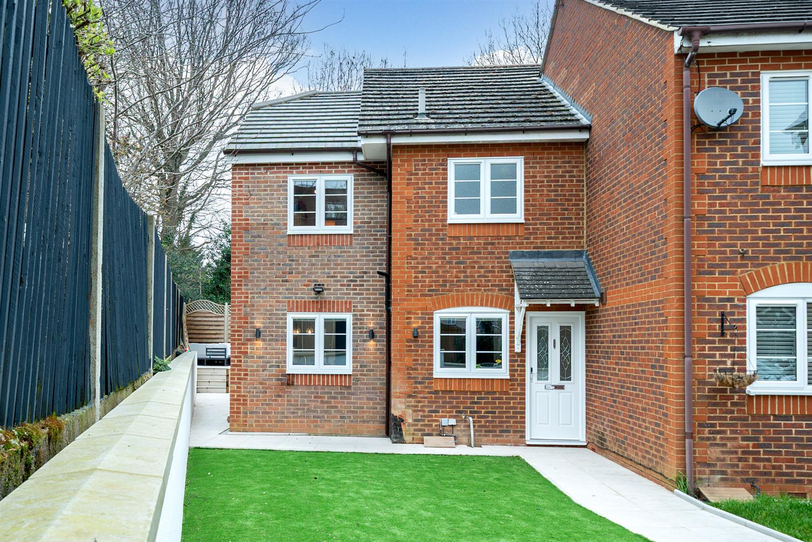 Parish Close, Watford, WD25
