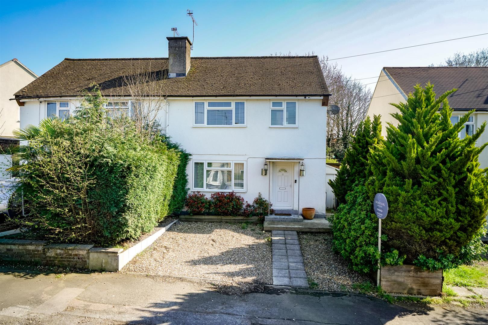 Broomfield Rise, Abbots Langley, WD5