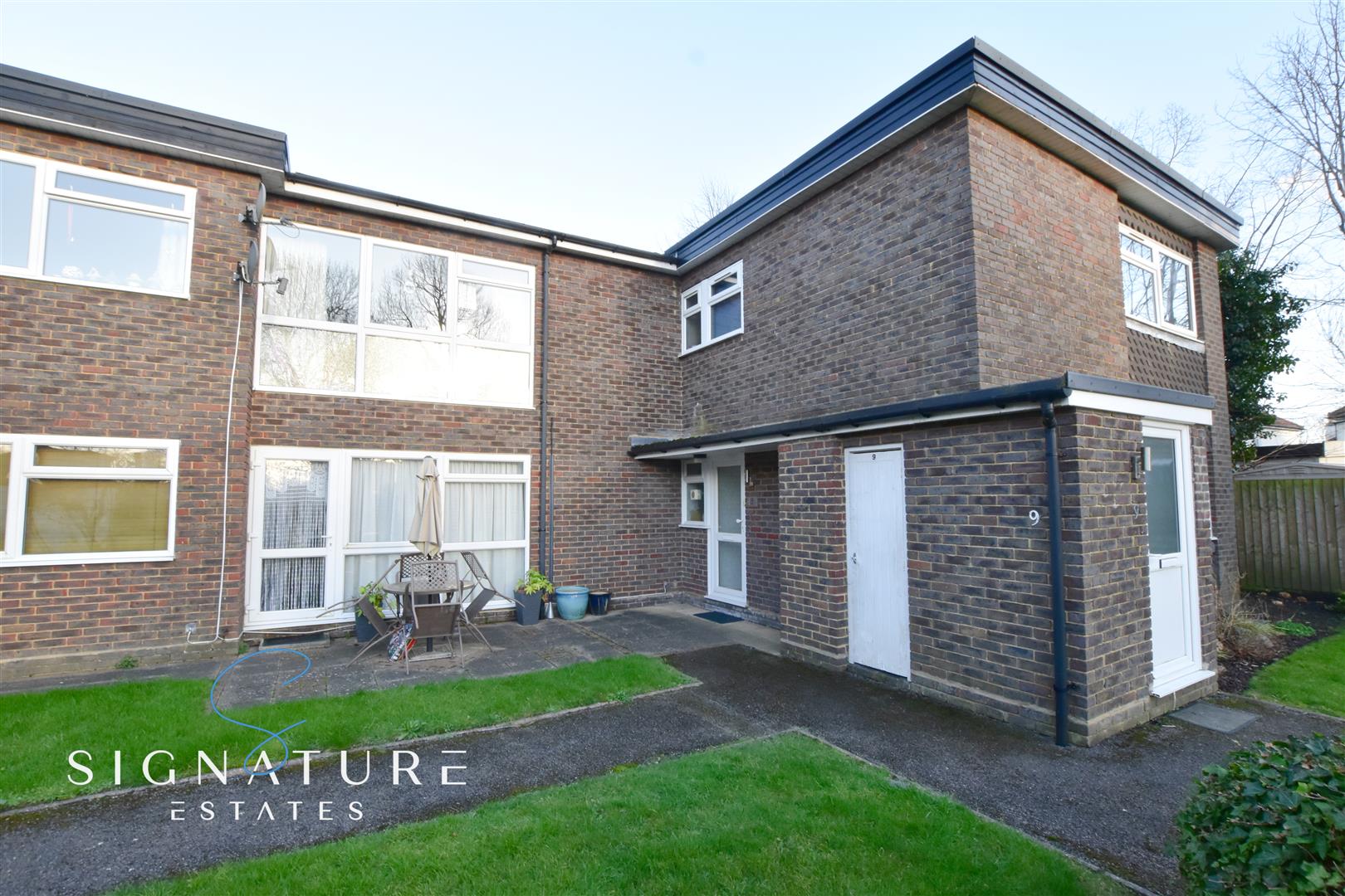 Castano Court, Abbots Langley, WD5