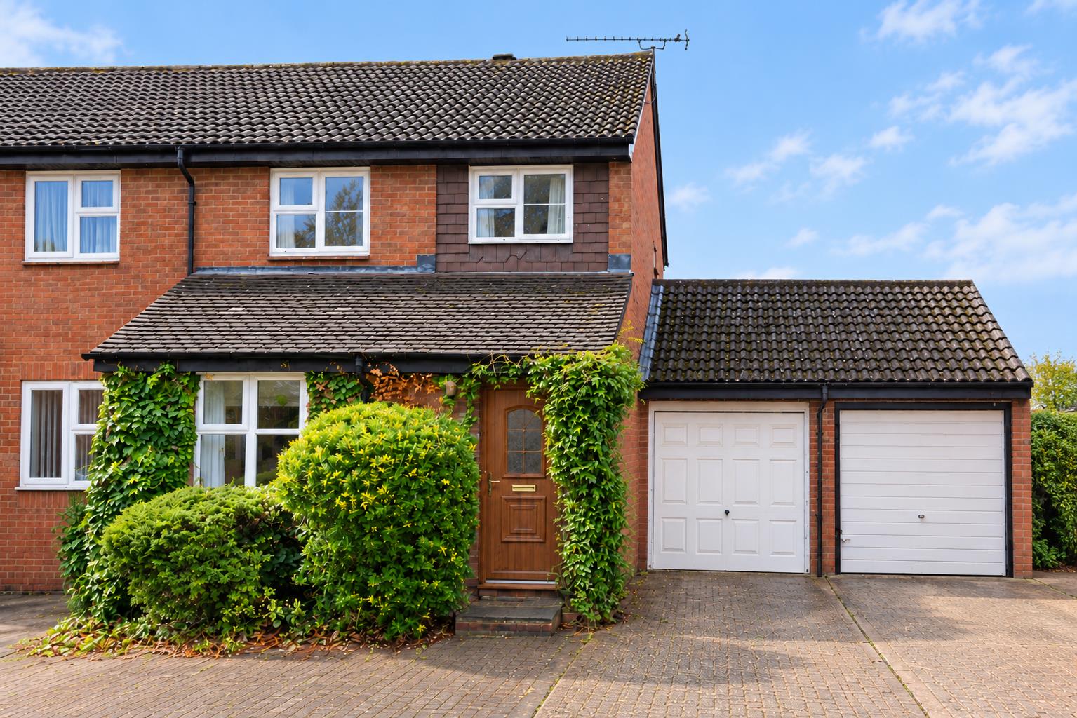 Oak Green, Abbots Langley, WD5