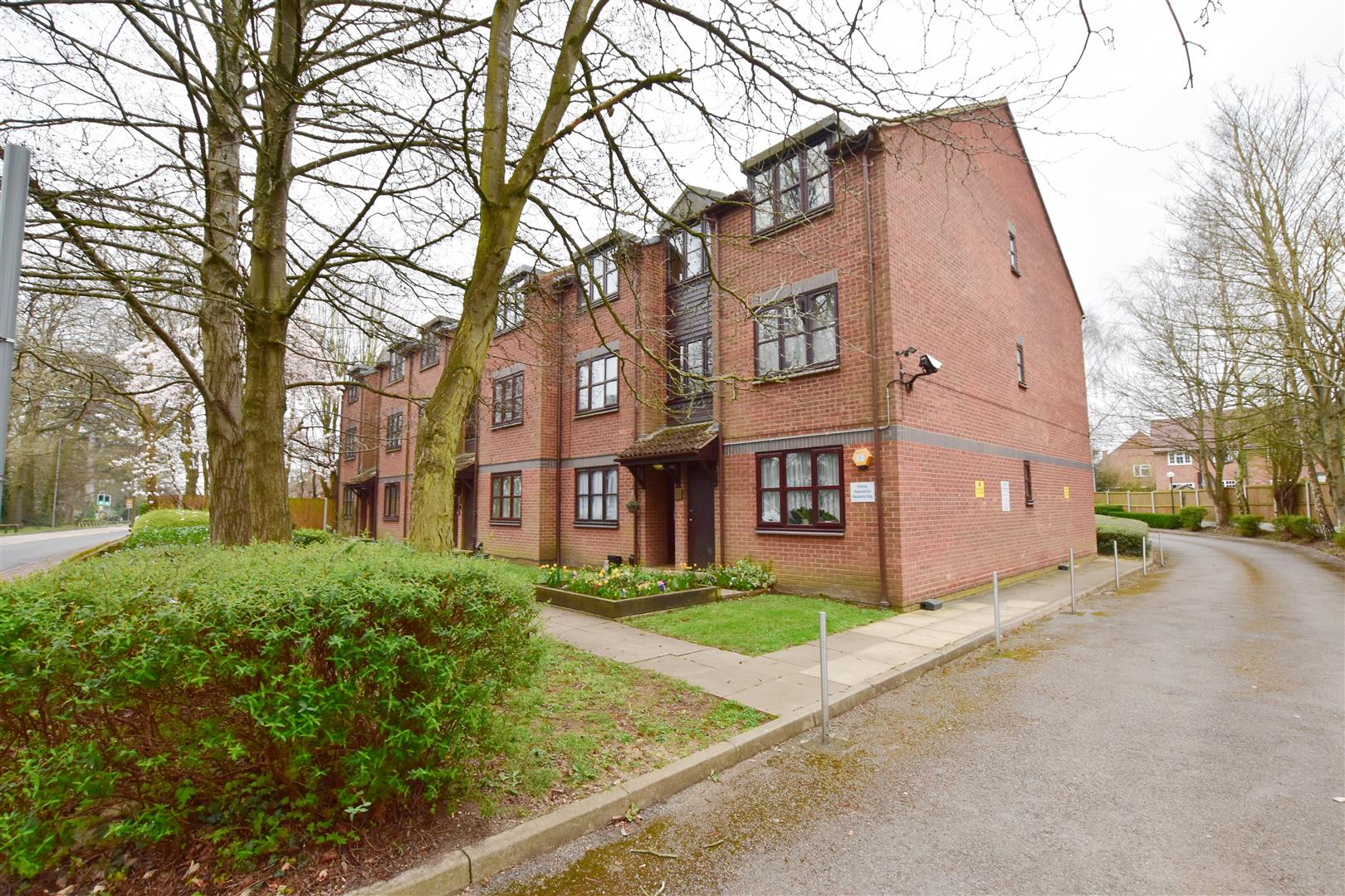 Horseshoe Lane, Watford, WD25