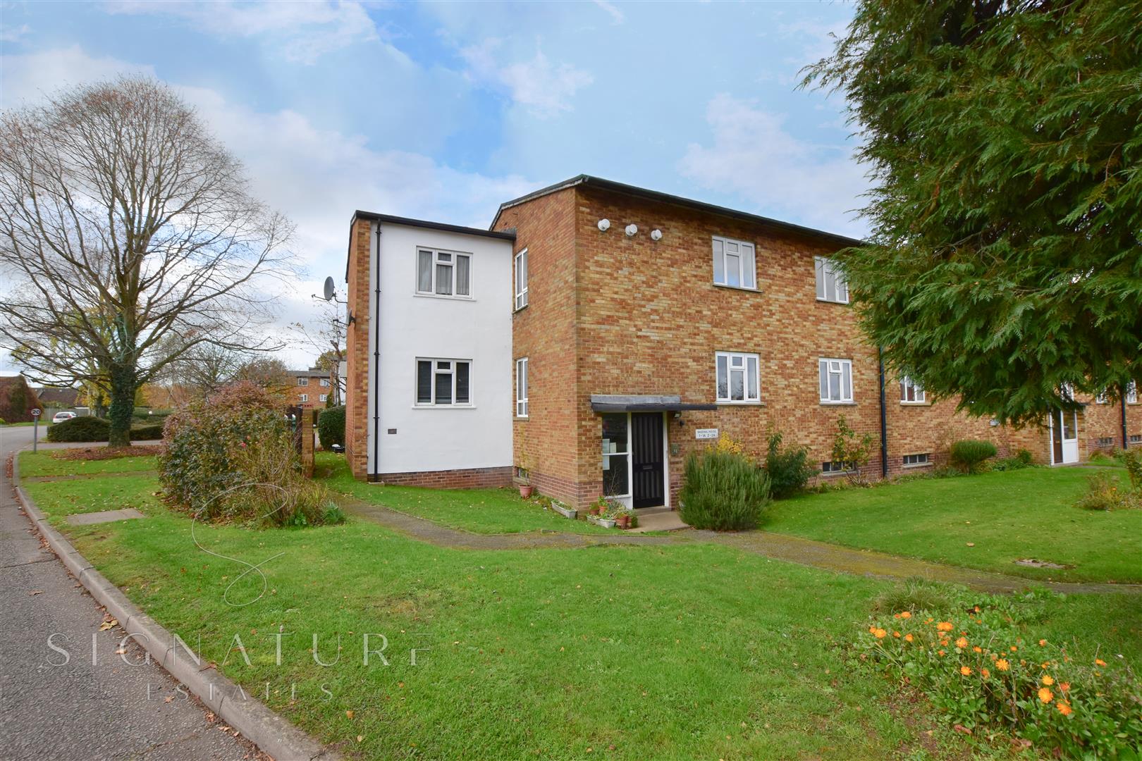Shirley Road, Abbots Langley, WD5