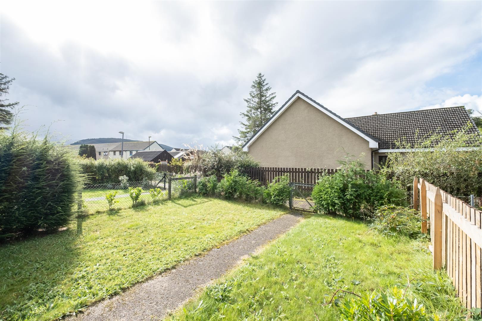 Property in Kilmallie Road, Caol, Fort William, Argyllshire, PH33 7HJ
