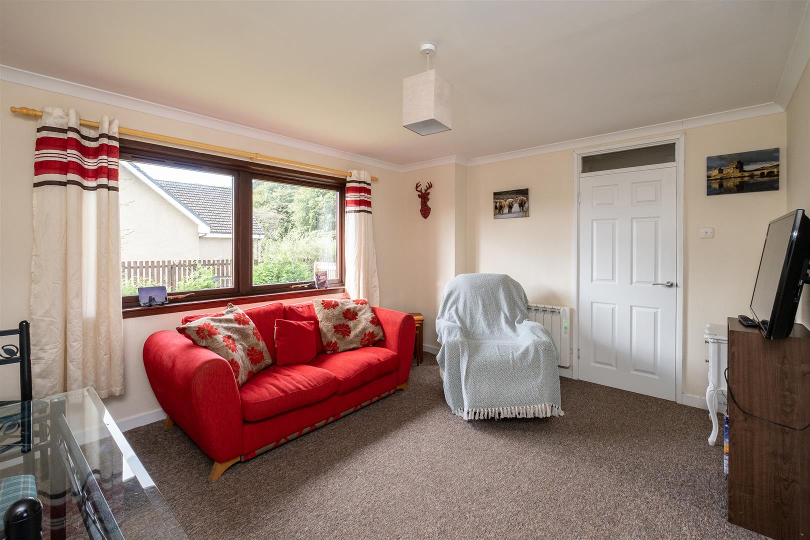 Property in Kilmallie Road, Caol, Fort William, Argyllshire, PH33 7HJ