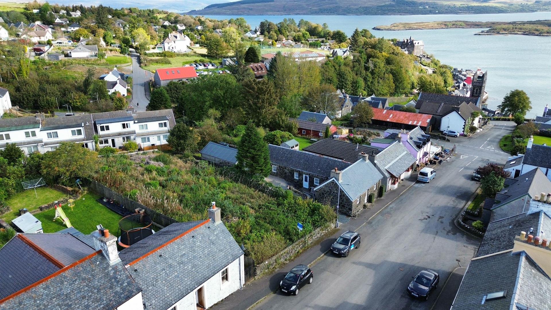 Victoria Street, Tobermory, Isle Of Mull, PA75