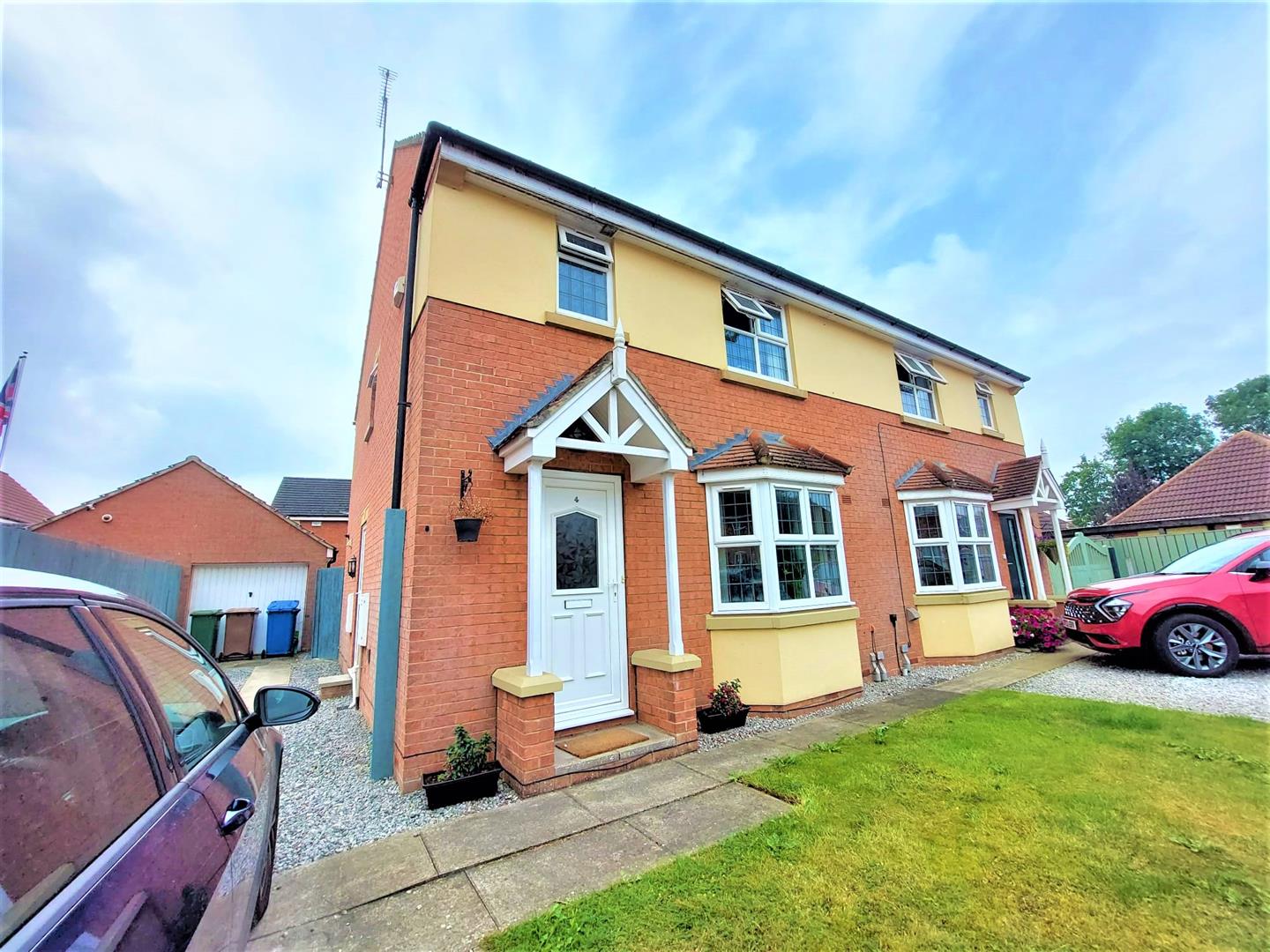 Property in Theasby Way, Leven, HU17