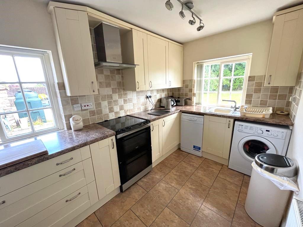Property in Sands Lane, Barmston, YO25