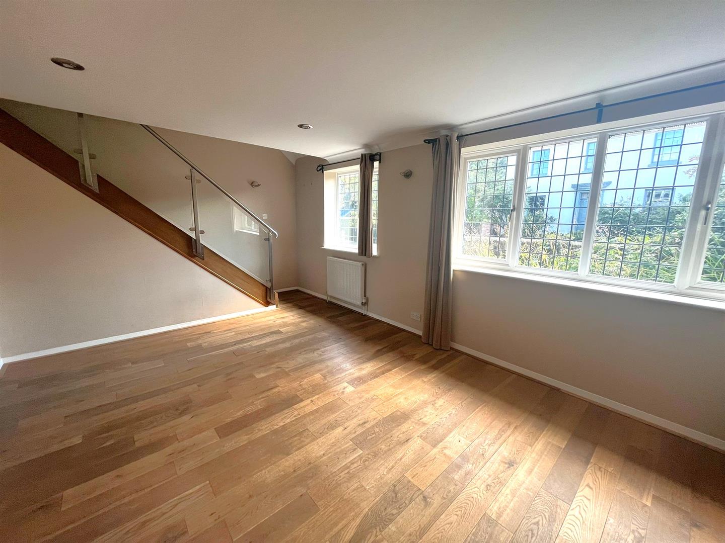 Property in Catfoss Road, Bewholme, YO25