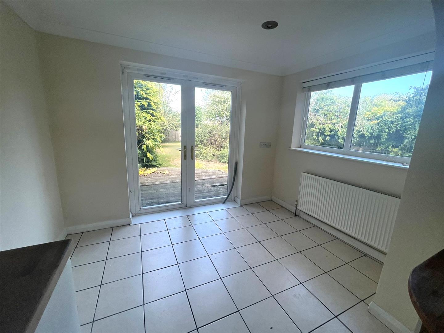 Property in Catfoss Road, Bewholme, YO25