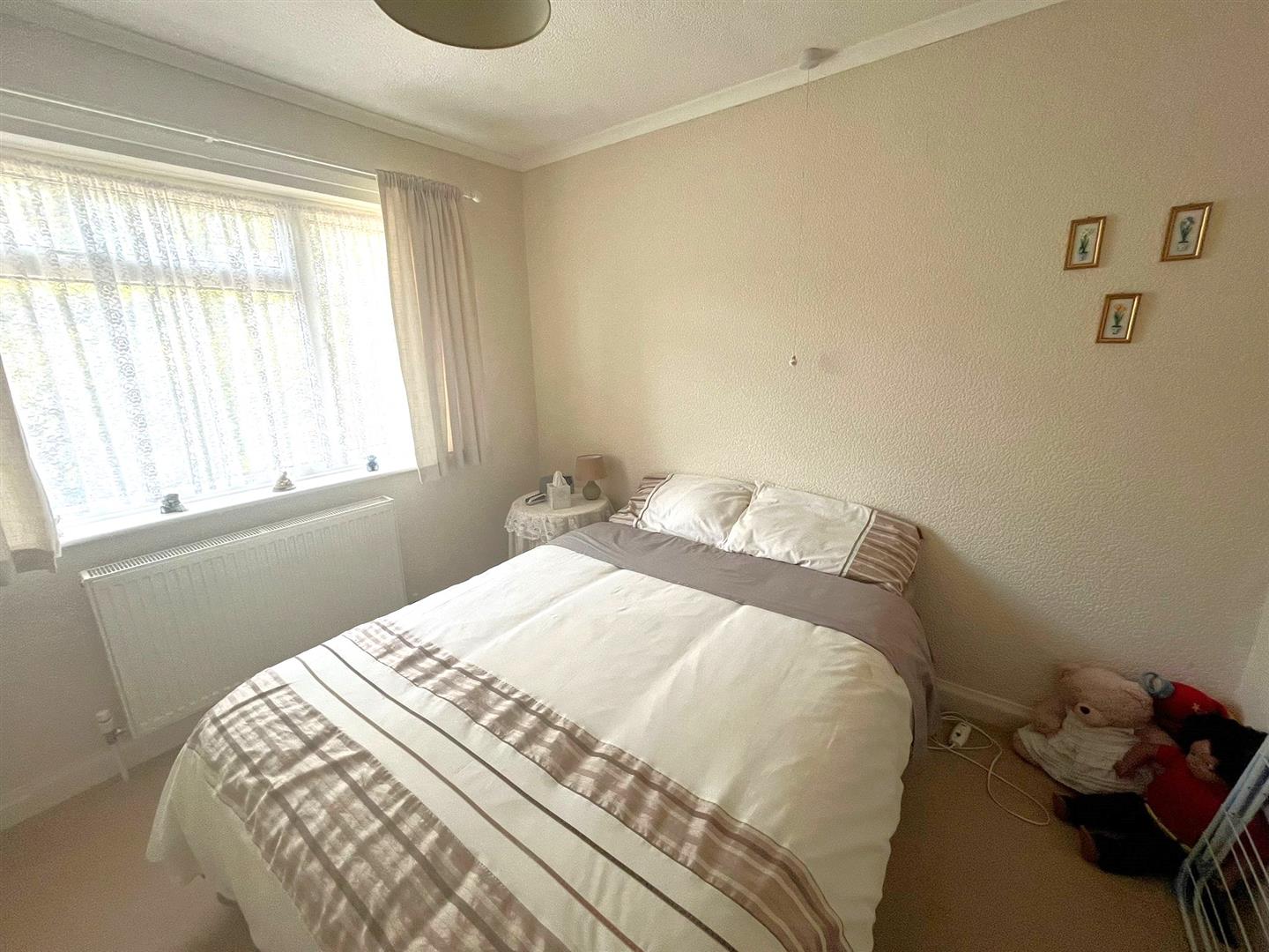 Property in Ashcourt Drive, Hornsea, HU18