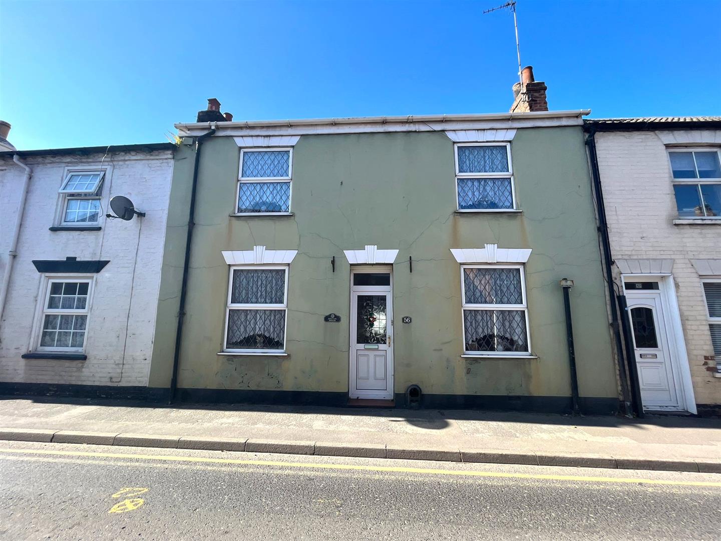 Property in Southgate, Hornsea, HU18