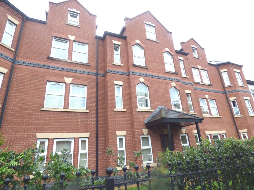 Barrington Road, Altrincham, WA14