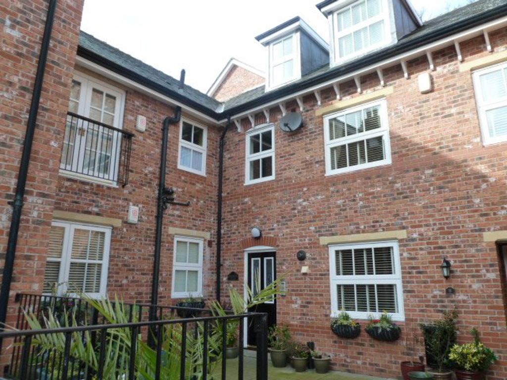 Arnolds Yard, Altrincham, WA14