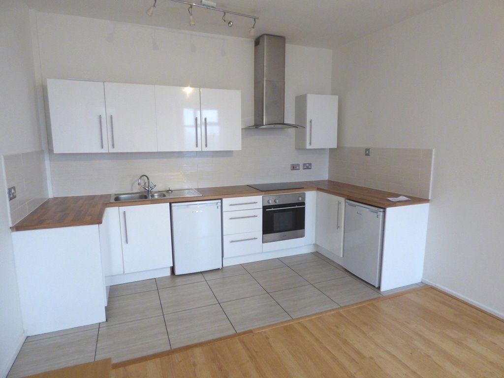 Liverpool Road, Irlam, M44