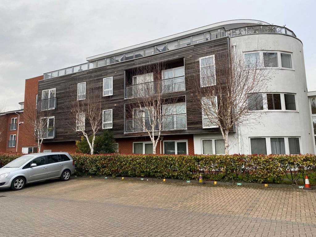Romana Square, Timperley, WA14