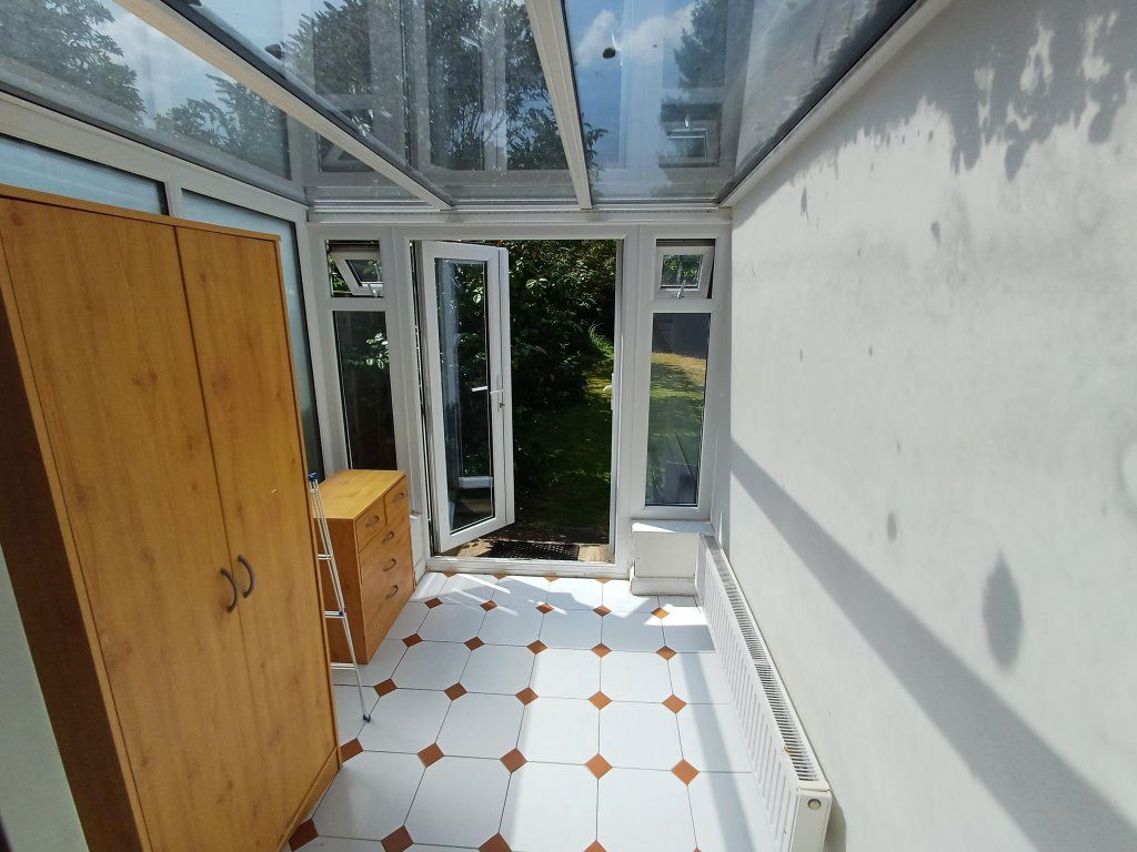 Clifford Road, Wilmslow, SK9