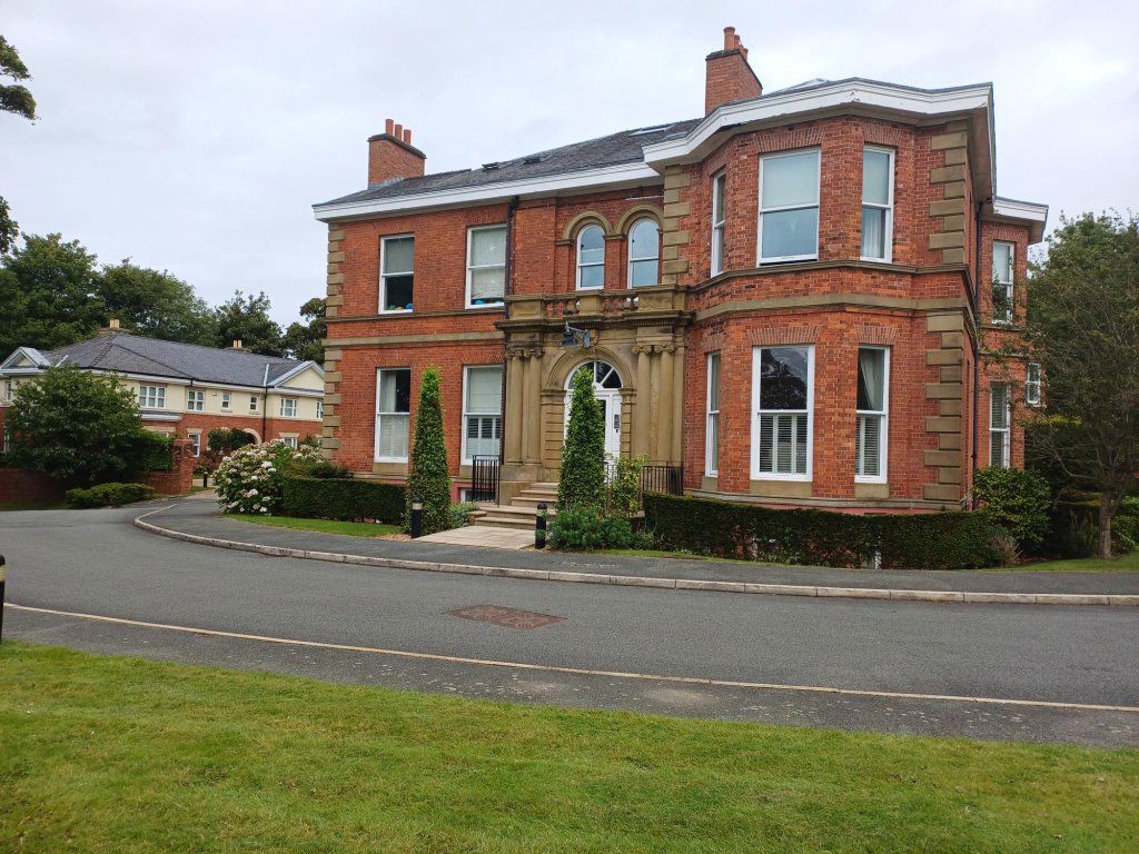 St Hilarys Park, Alderley Edge, SK9