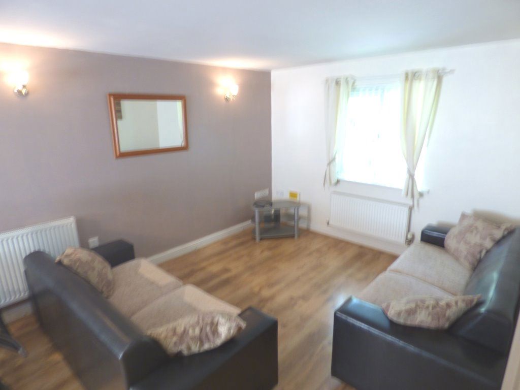 Greenwood Road, Manchester, M22