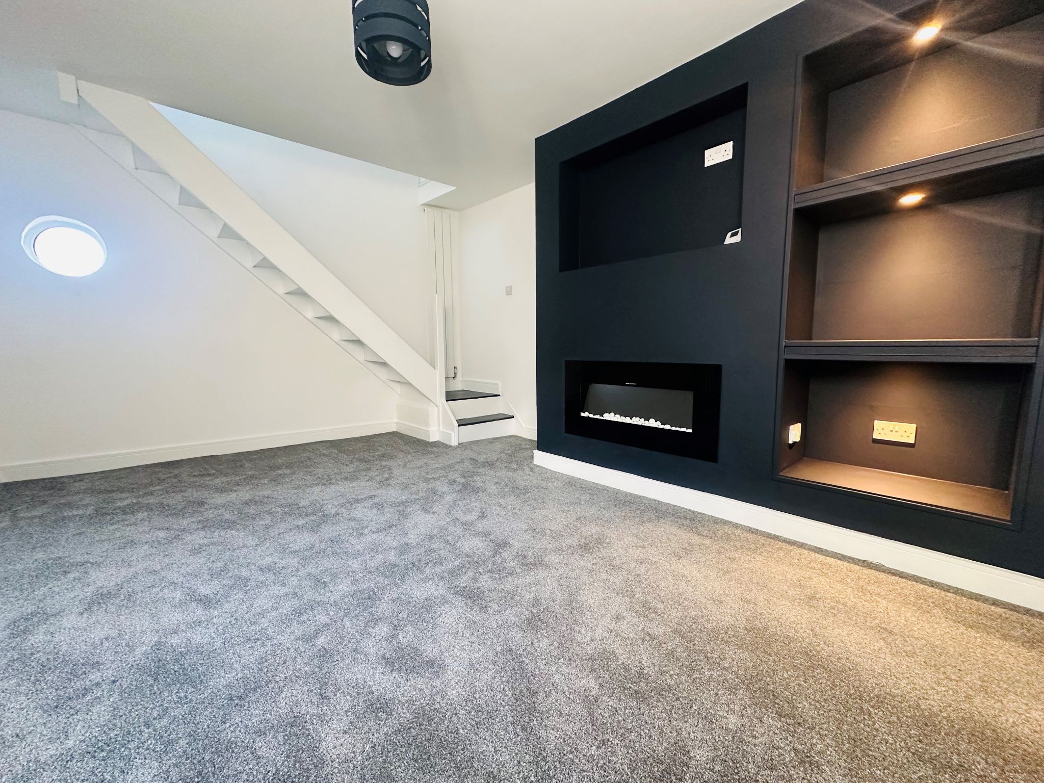 Pierce Street, Macclesfield, SK11