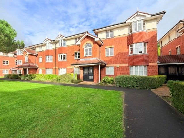 Summerfield Village Court, Wilmslow, SK9