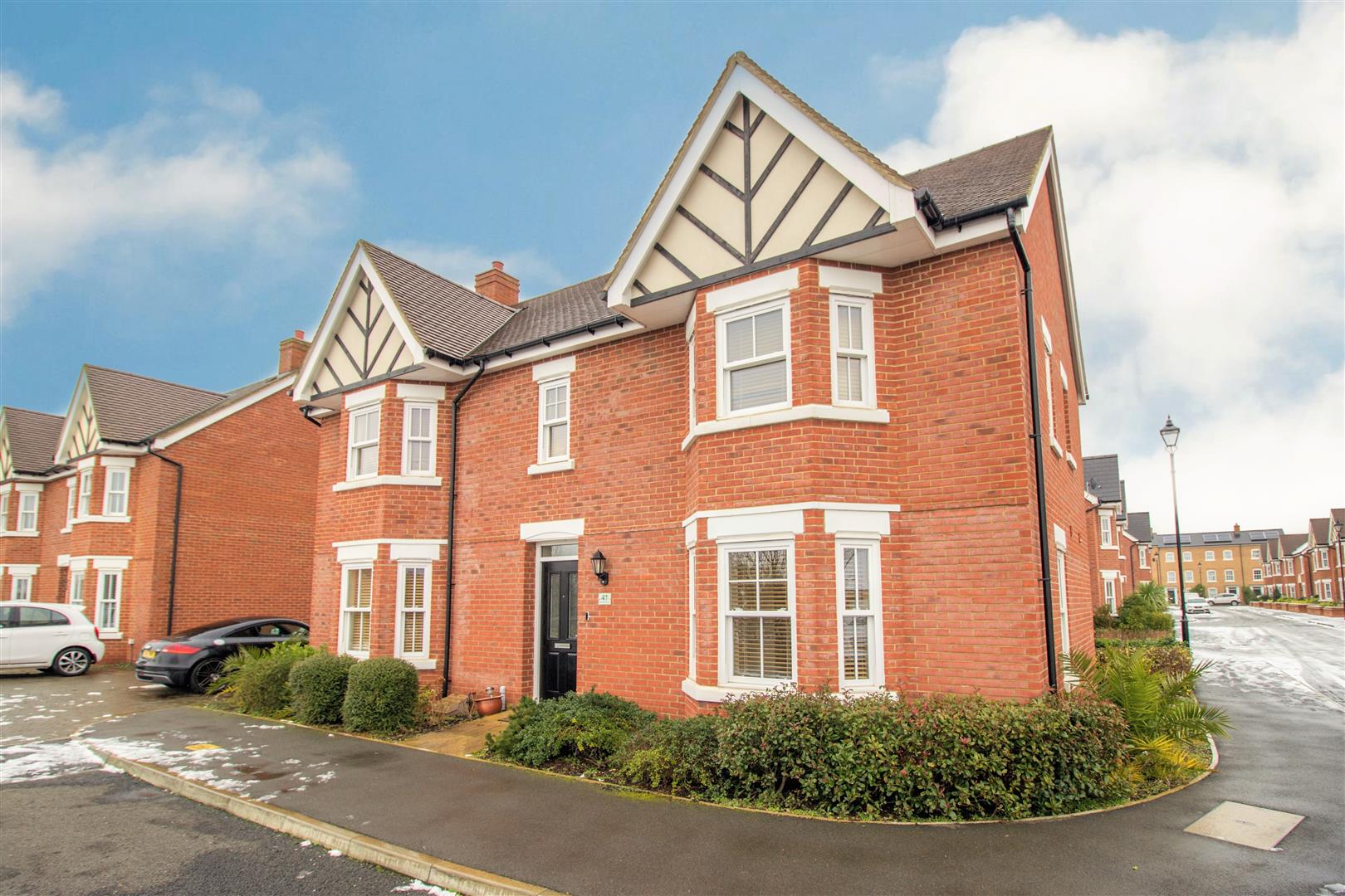 Property in Broad Mead Avenue, Great Denham, Bedford, Bedfordshire