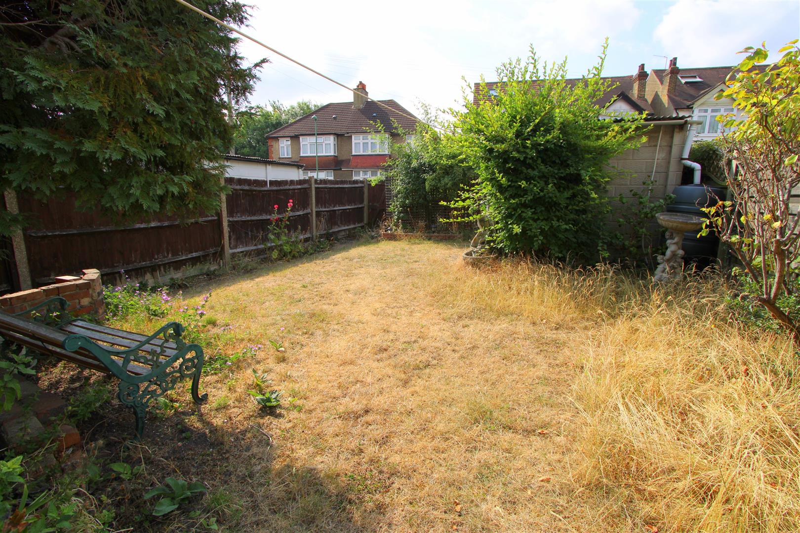 Property in Carshalton Road, Sutton, SM1