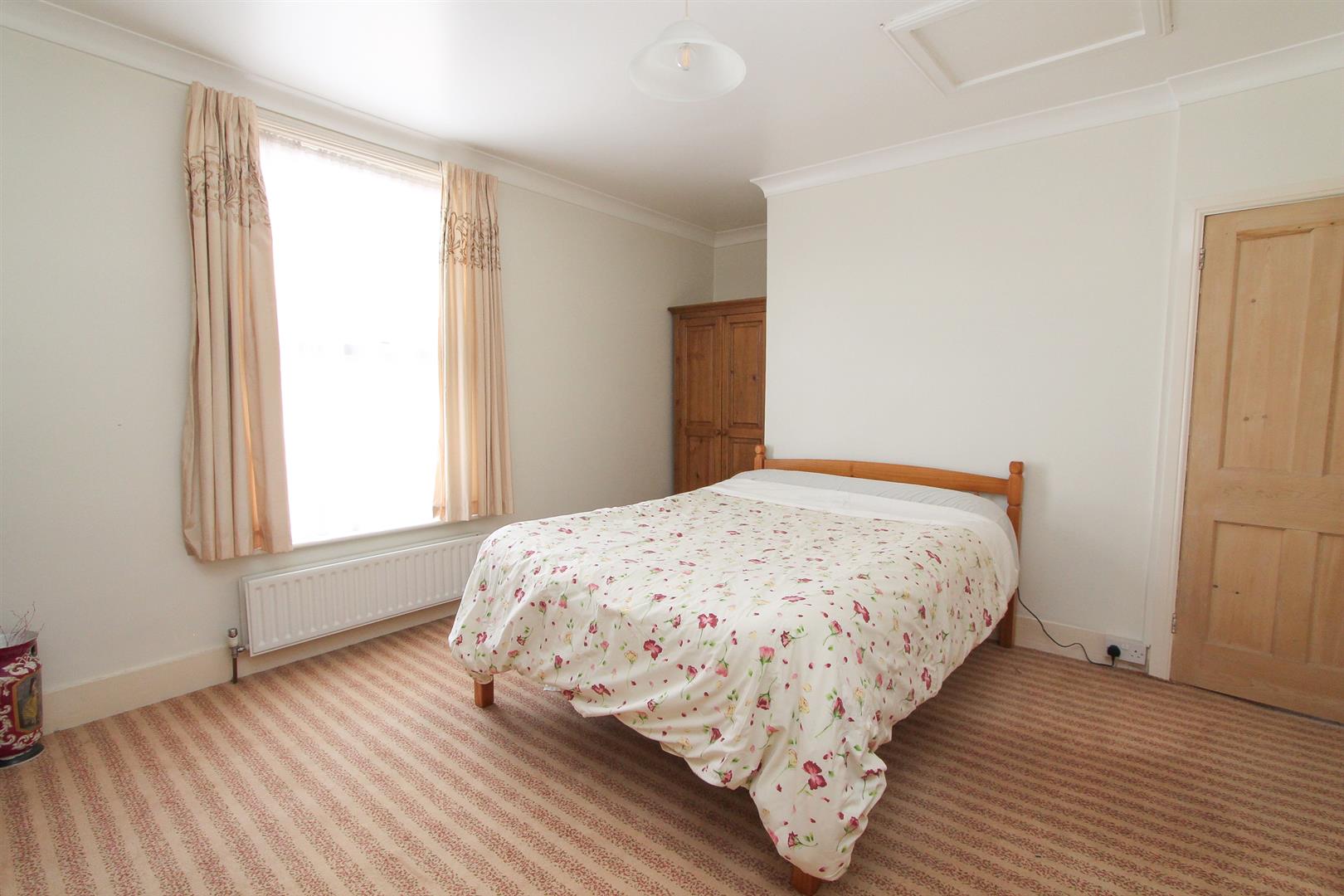 Property in Carshalton Grove, Sutton, SM1