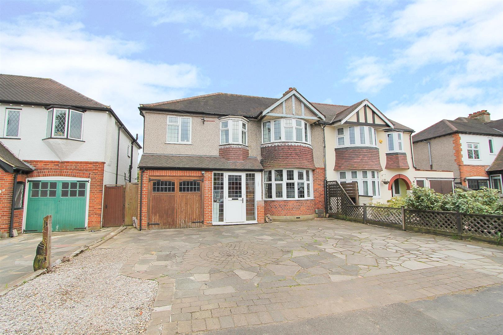 Property in Banstead Road South, Sutton, SM2
