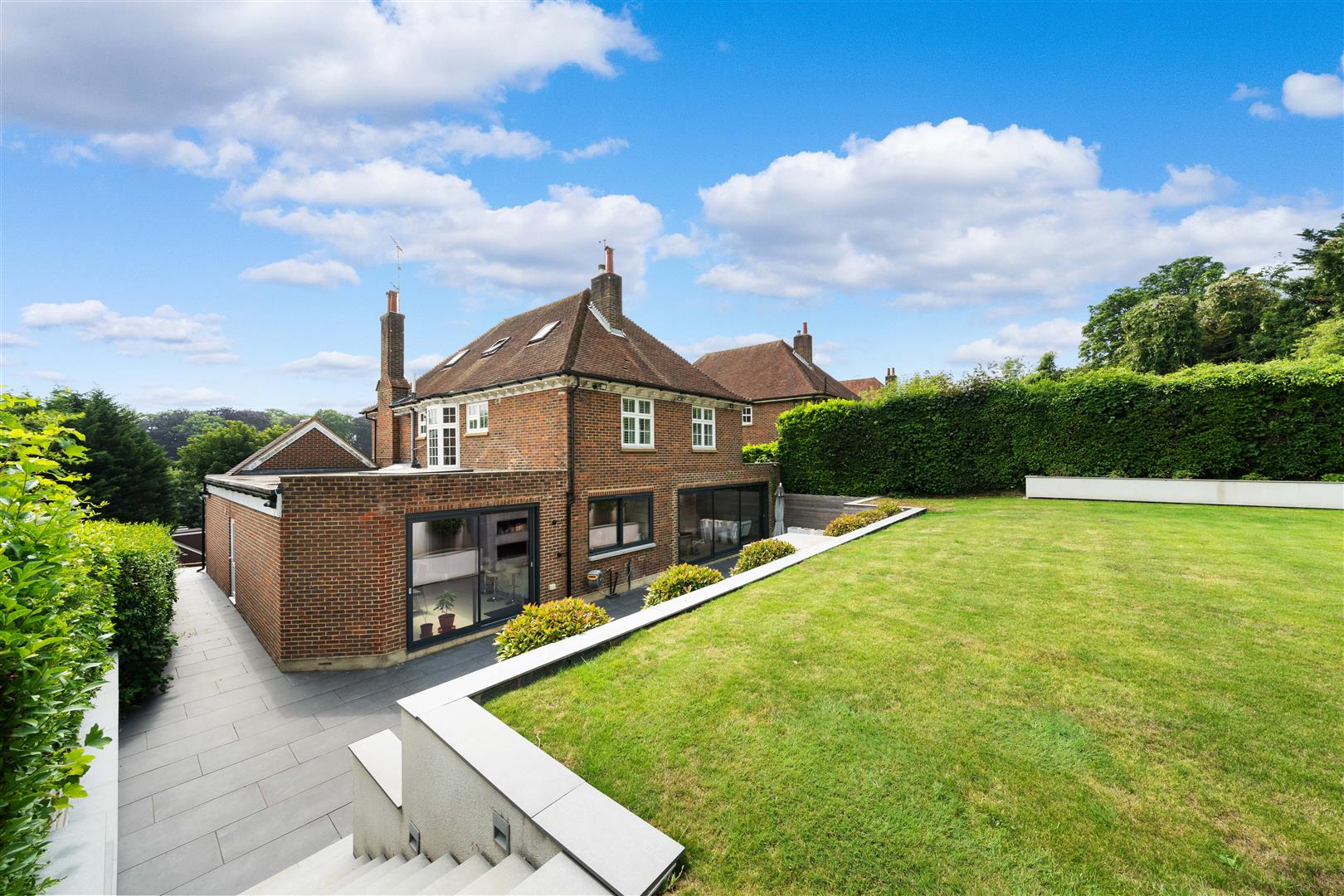 Monahan Avenue, Purley, CR8