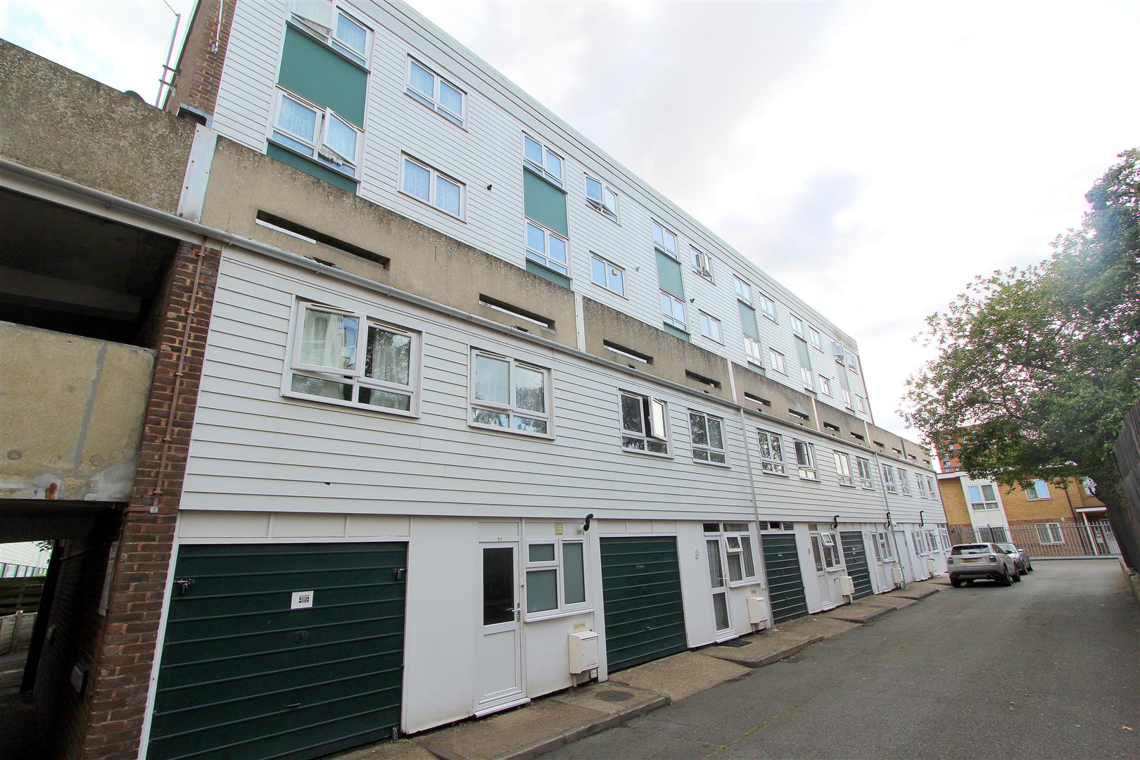 Brunswick Road, Sutton, SM1