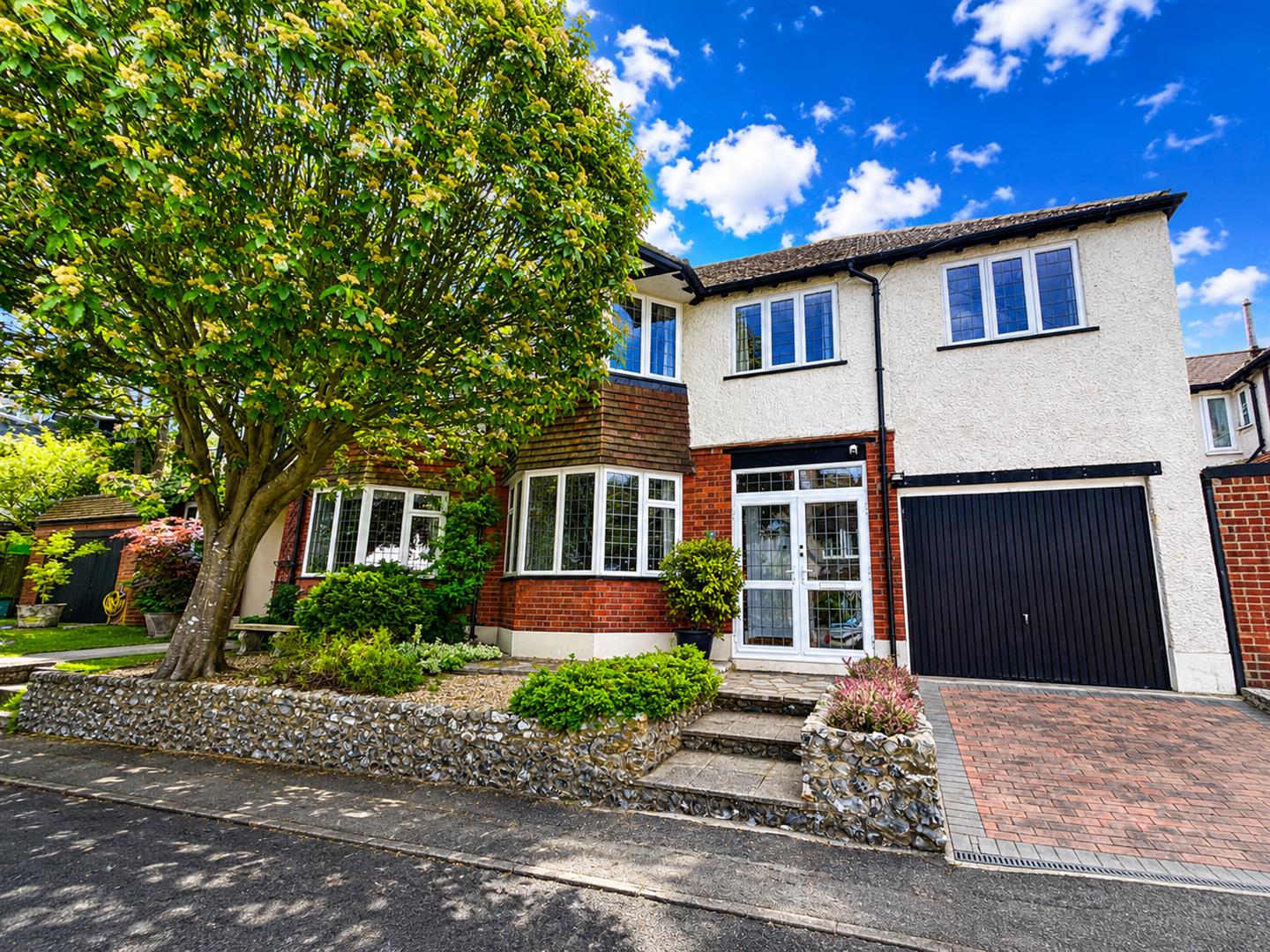 Bramley Road, Sutton, SM1