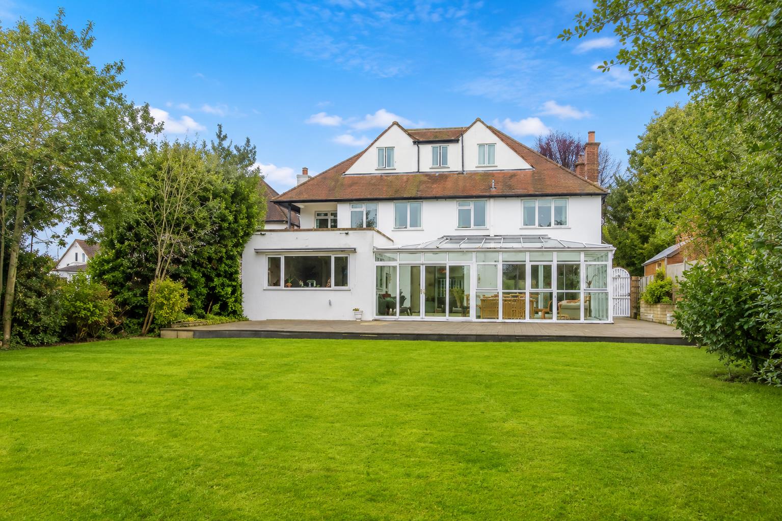 Champneys Close, Sutton, SM2