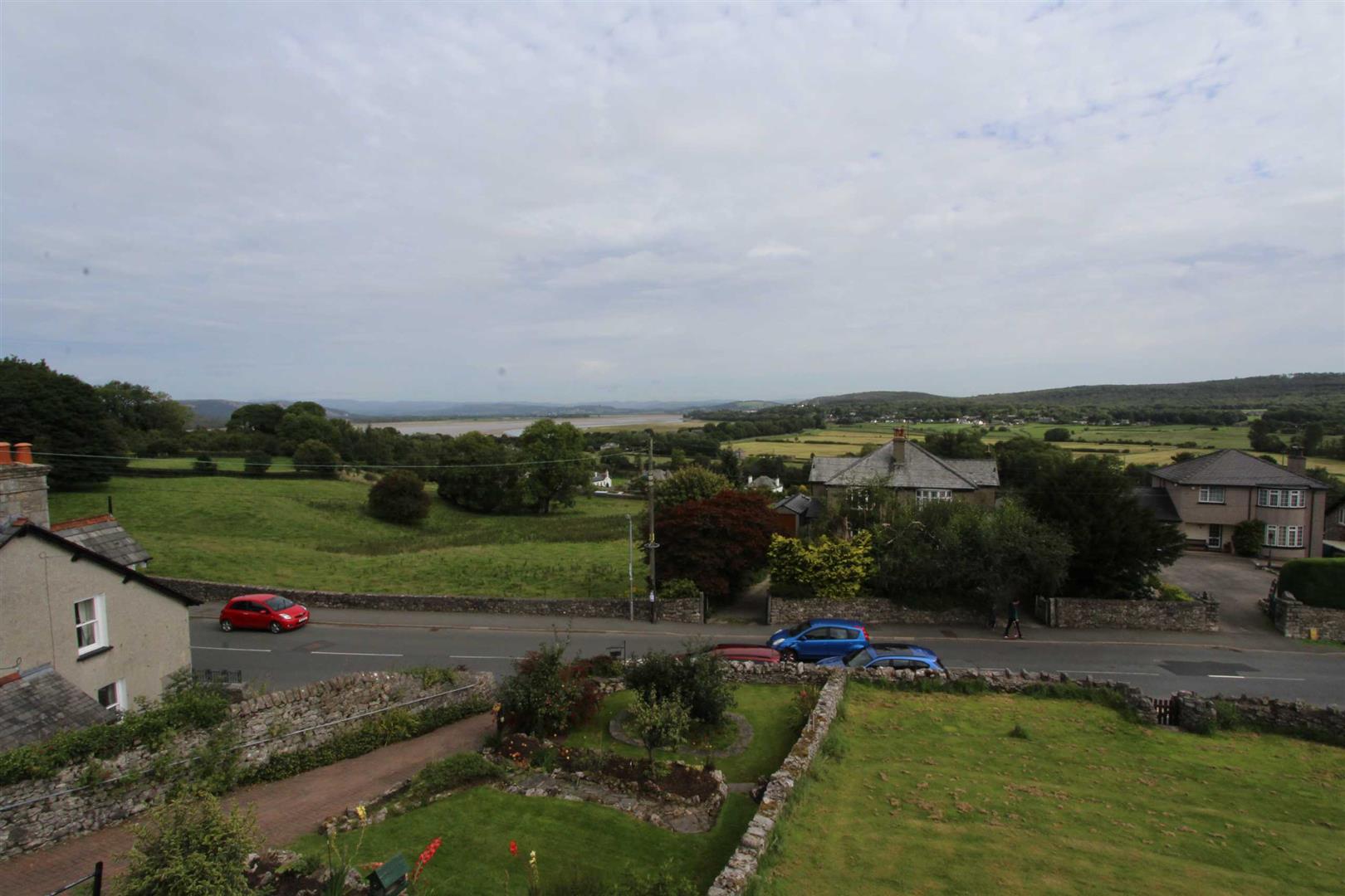 Property in Fields View, Hollins Lane, Arnside, Cumbria, LA5 0EG