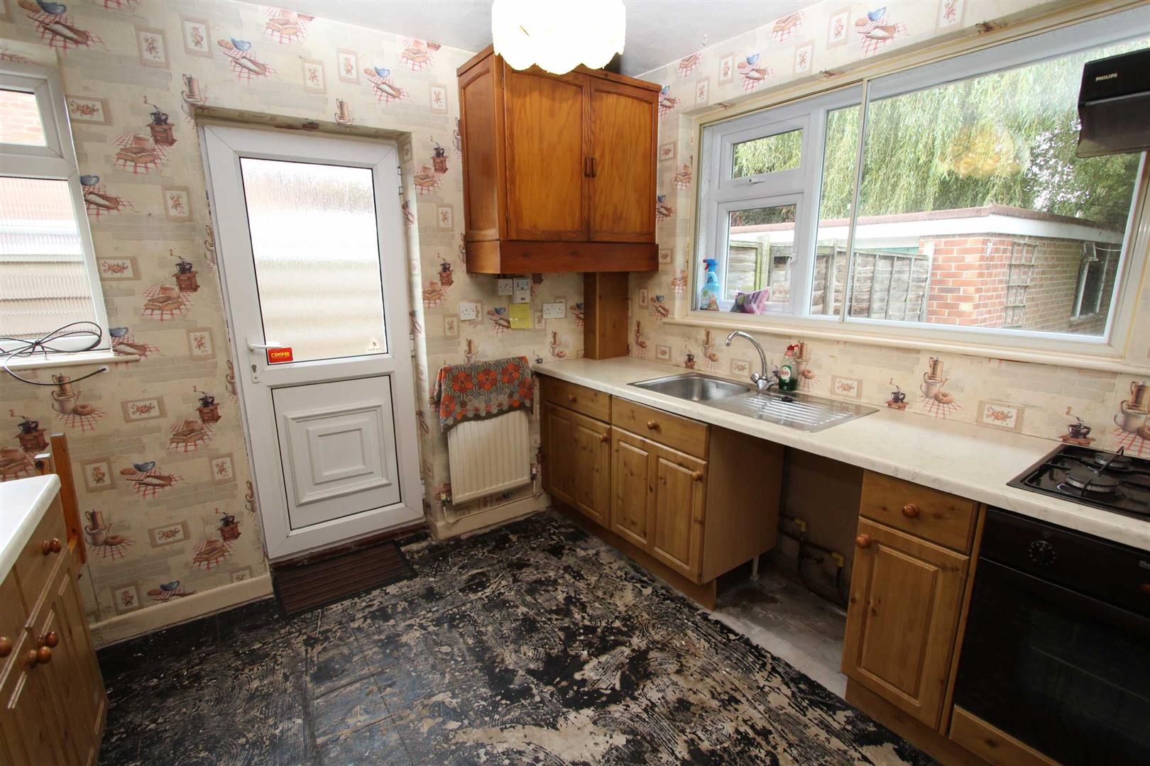 Property in Statham Avenue, Lymm, Cheshire, WA13 9NJ