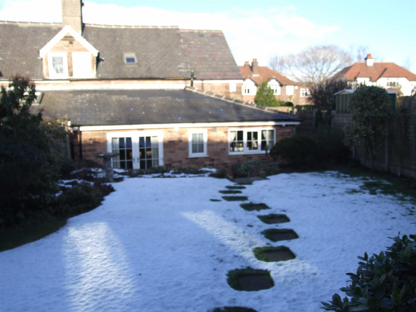 Property in Higher Lane, Lymm, WA13 0AP