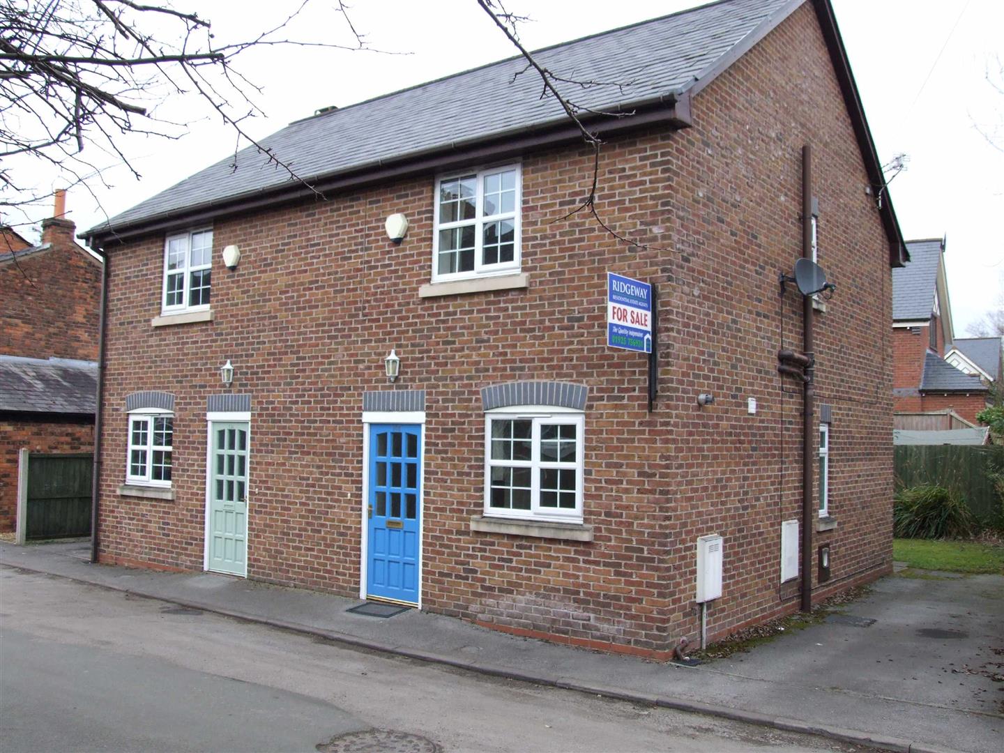 Property in Reddish Lane, Lymm, Cheshire, WA13 9RU