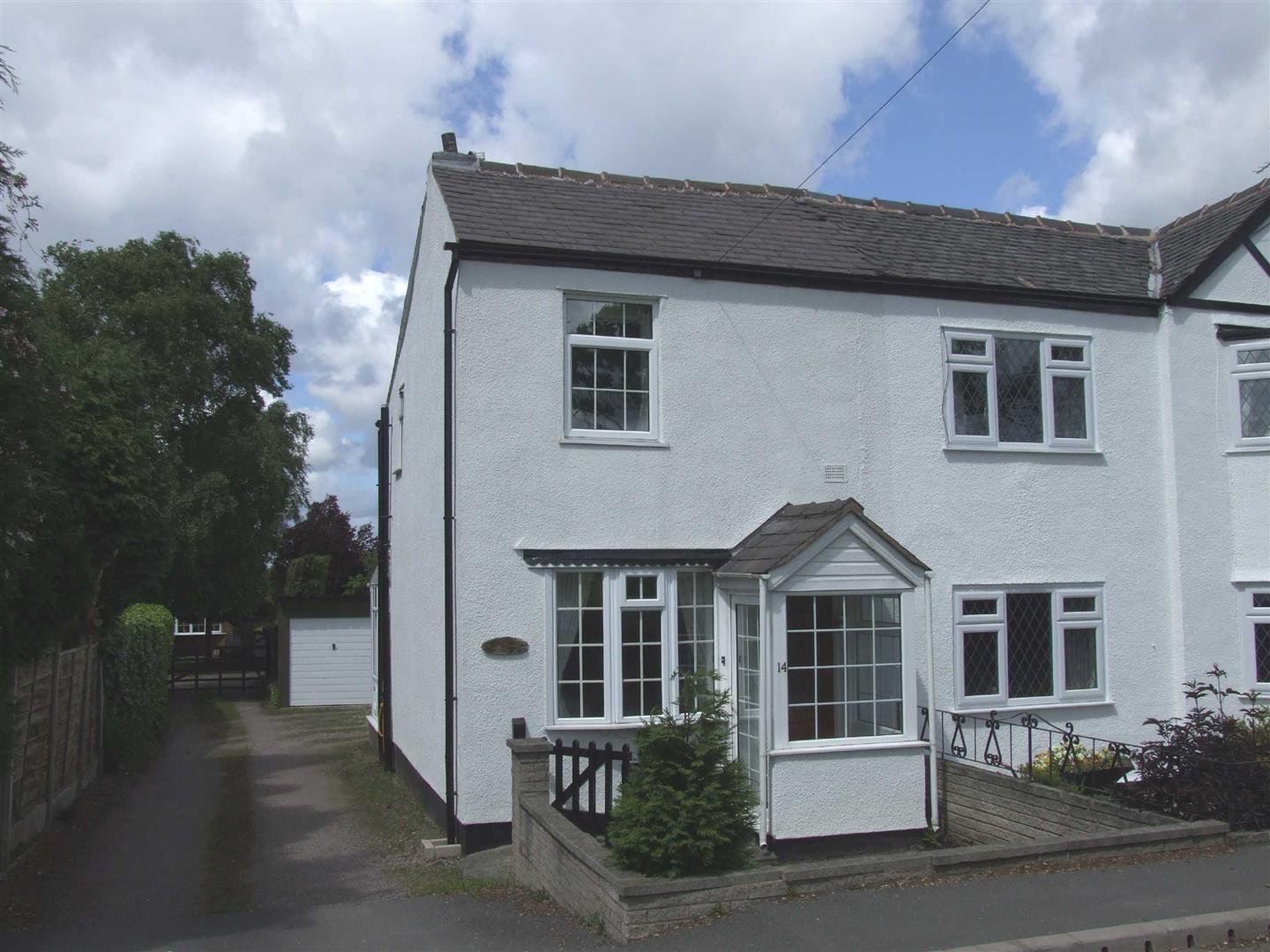 Property in Massey Brook Lane, Lymm, Cheshire, WA13 0PN