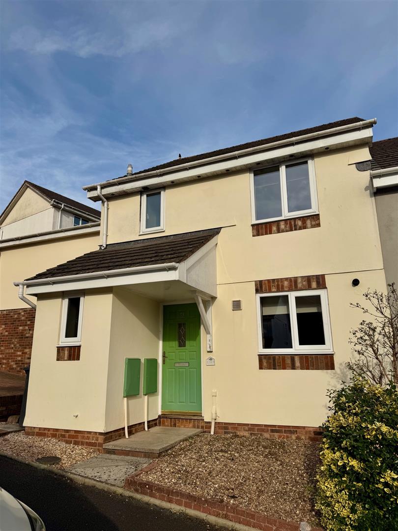 Cotehele Drive, Paignton, TQ3