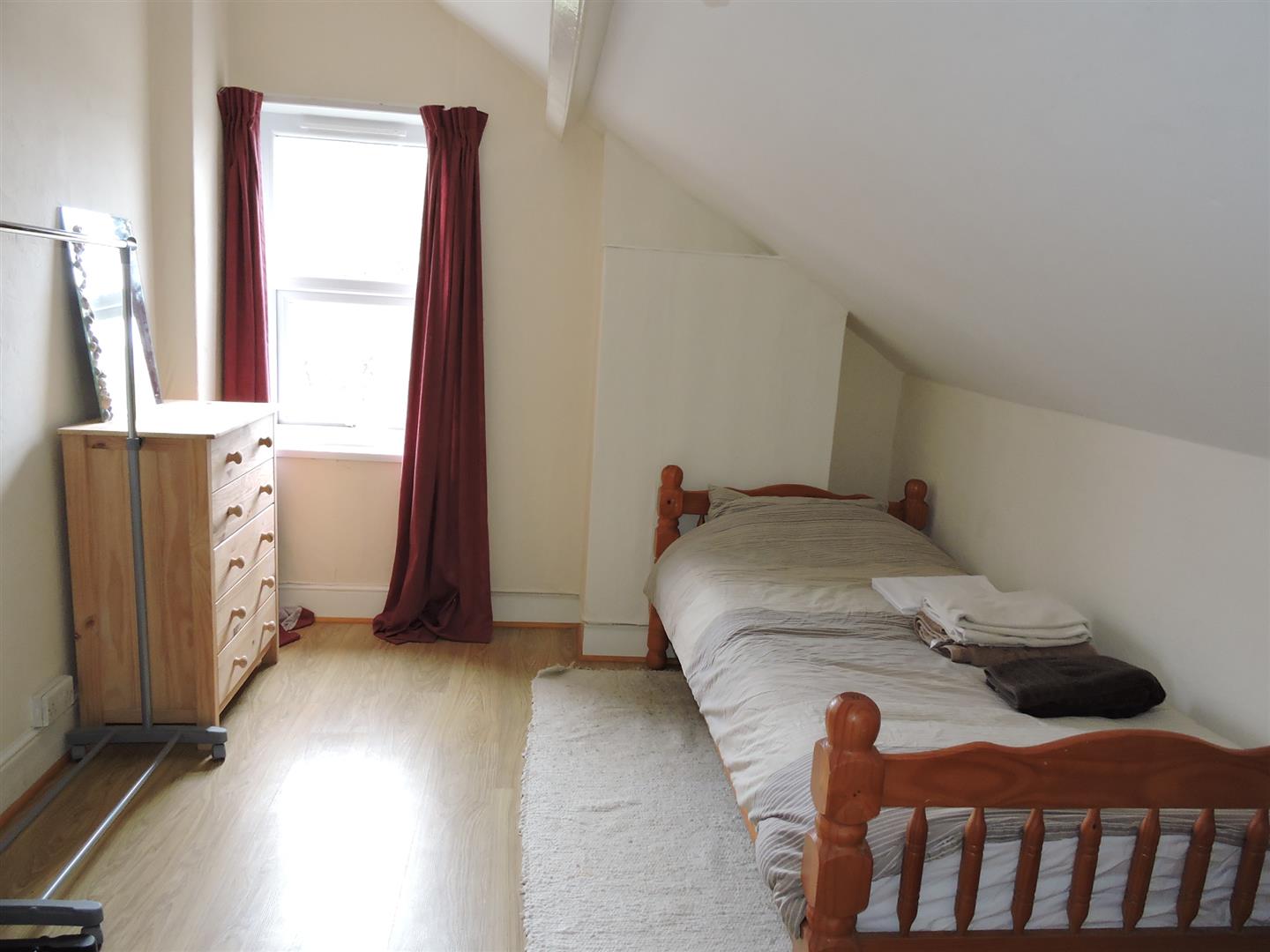 Queens Terrace, Totnes, TQ9