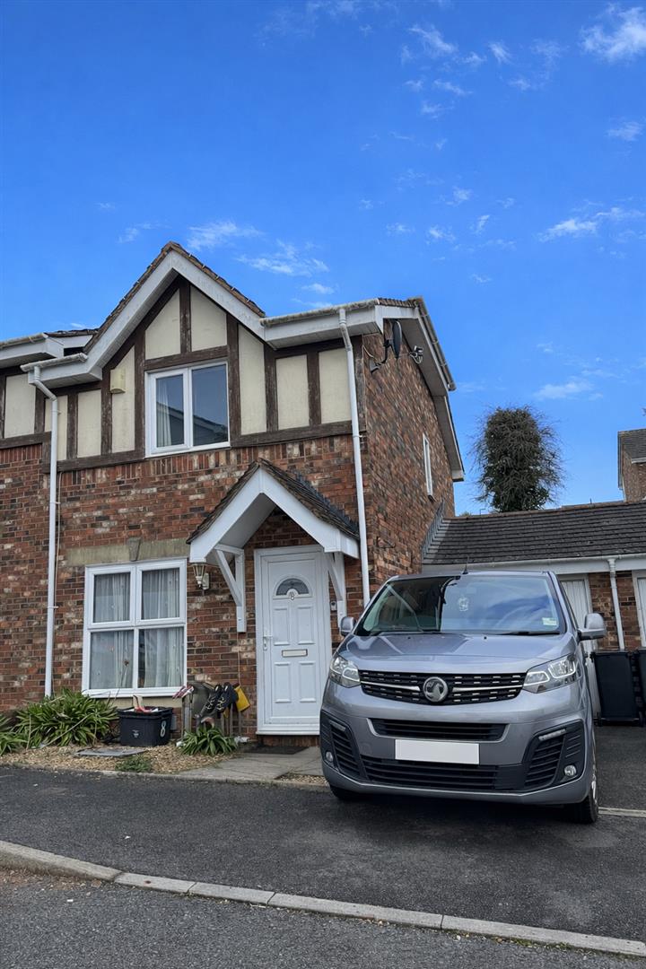 Earlswood Drive, Paignton, TQ3