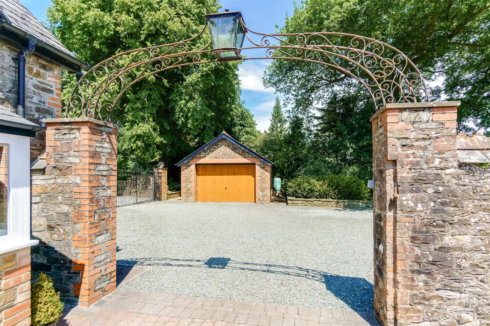 Property in Beaworthy, Devon