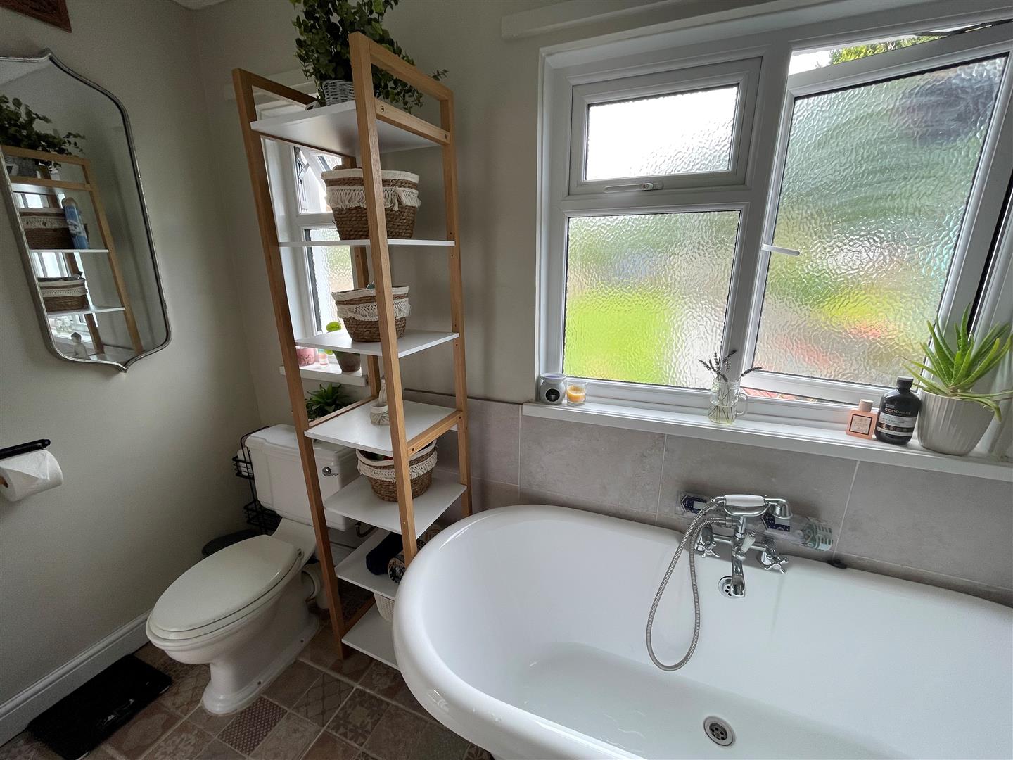 Property in Ashburnham Road, Pembrey, Burry Port, Carmarthenshire, SA16 0TP